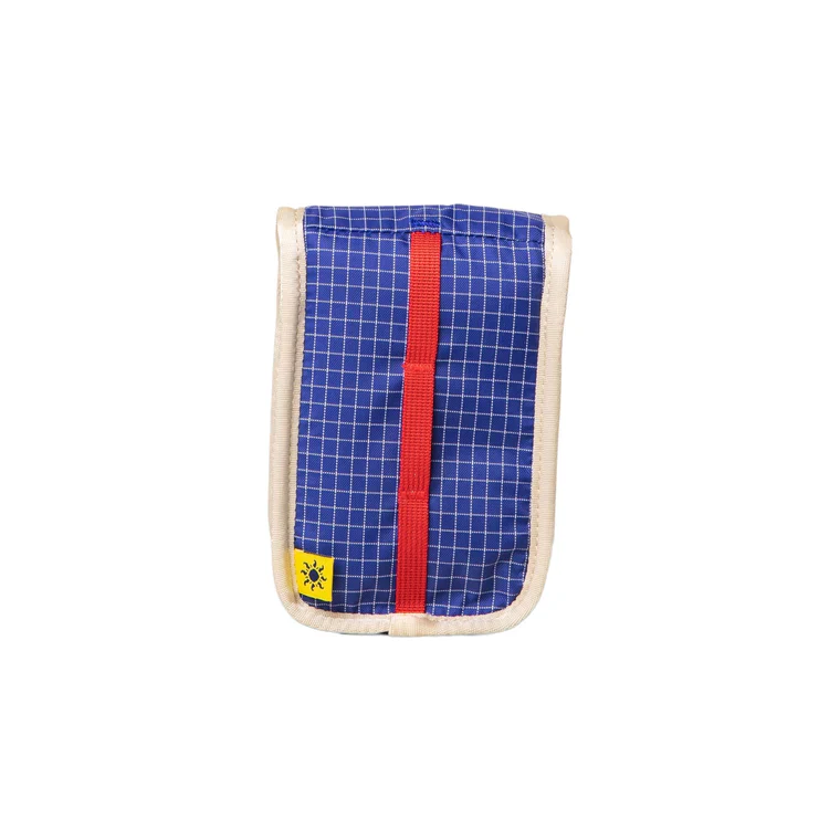 Long Weekend Camera Pouch - Image 5