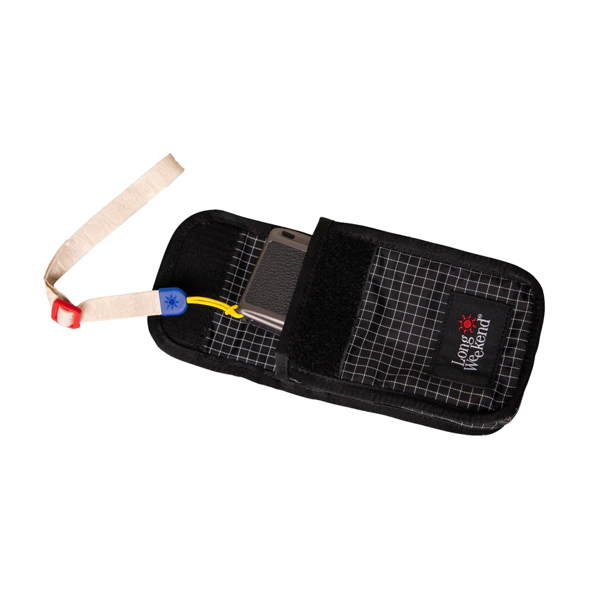 Long Weekend Camera Pouch - Image 9