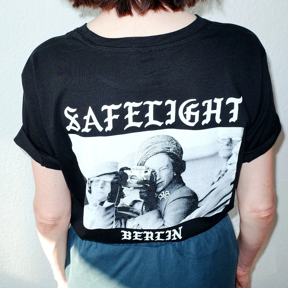 Safelight QUEEN T-Shirt - Image 4